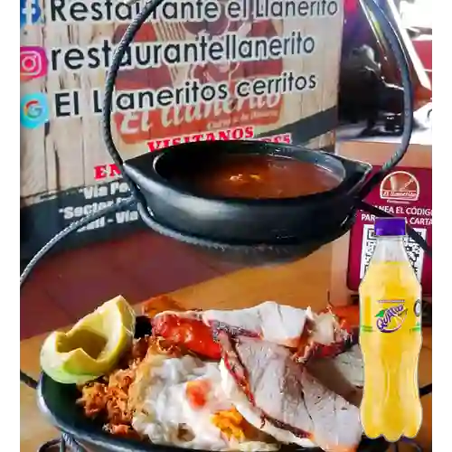 Combo Bandeja Paisa + Quatro Original 400ML