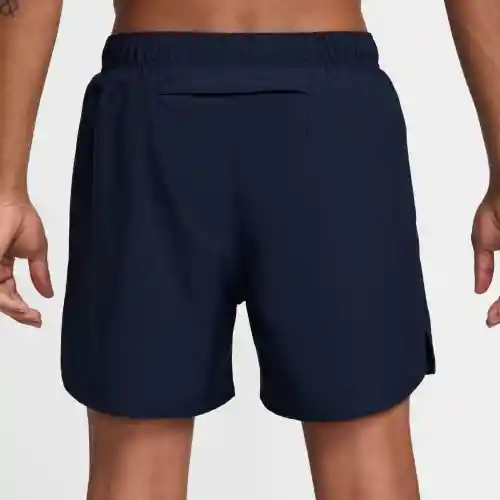 Nike Pantaloneta Challenger Swoosh 5In de Hombre Azul Talla L