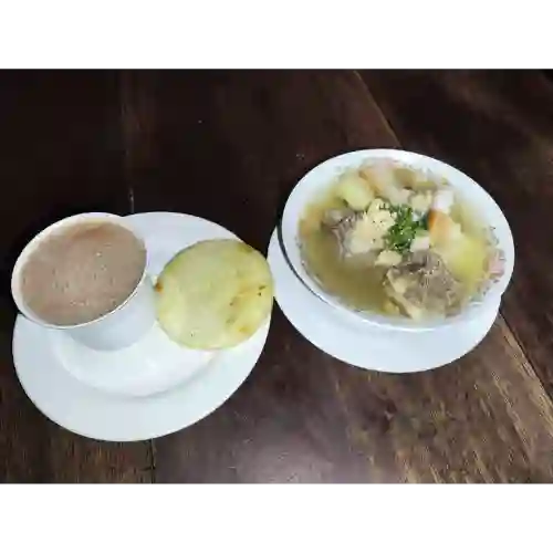 Caldo de Costilla O Carne