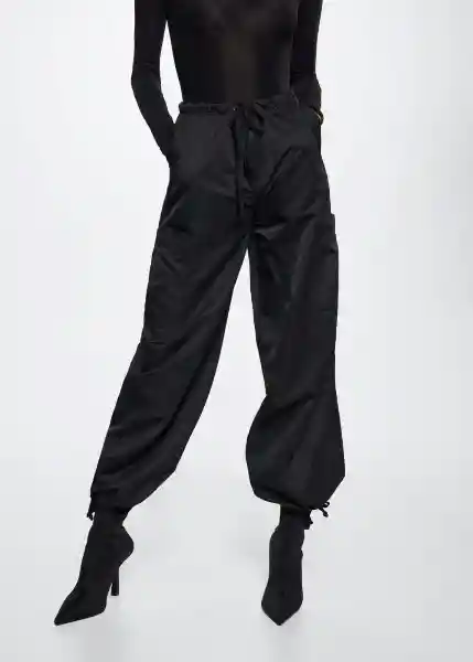 Pantalón Cargo Negro Talla 40 Mujer Mango