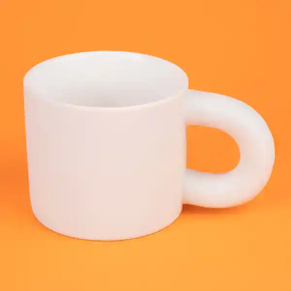 Taza de en Cerámica Con Asa Serie Miniso Blanco Miniso