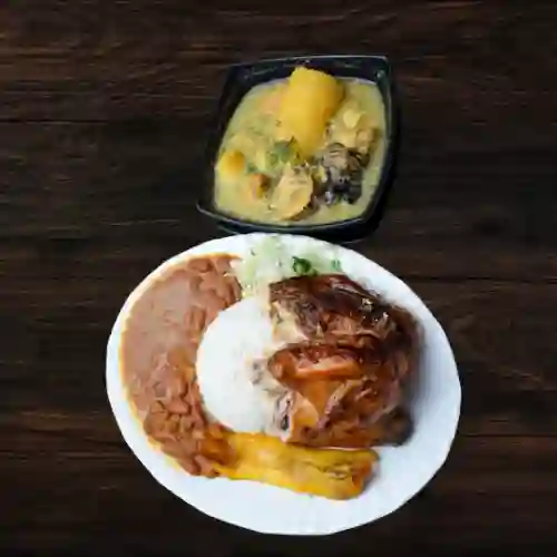 Cuarto de Pollo con Bandeja