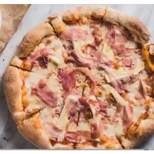 Pizza Prosciutto y Brie