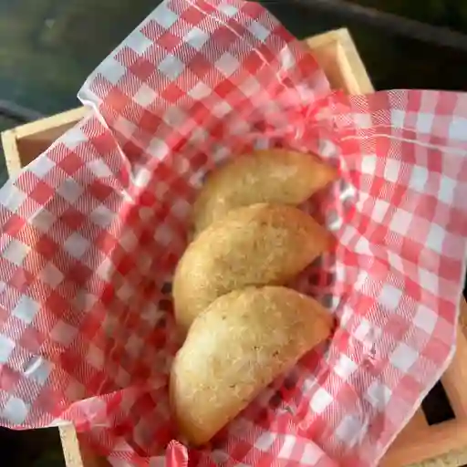Empanada criolla