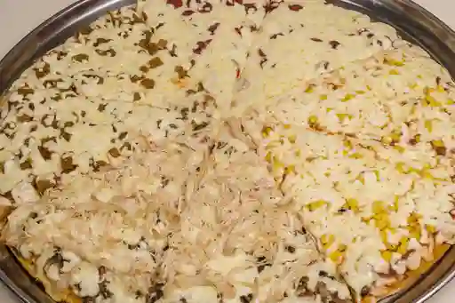 Pizza extra grande x mitades. 50cm