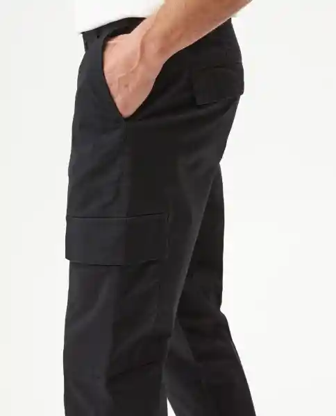 Pantalón Cargo Masculino Negro Sombrio Talla 30 Chevignon