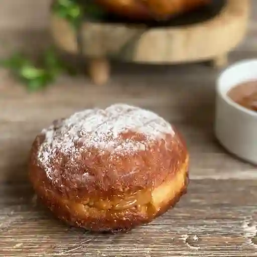 Bollo relleno dulce de leche