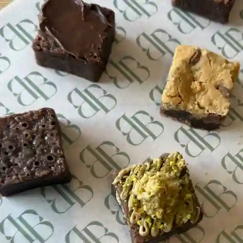 Caja x4 brownies grandes
