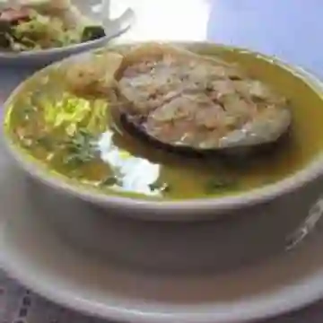 Sancocho de Pescado (Sábados y Domingos)