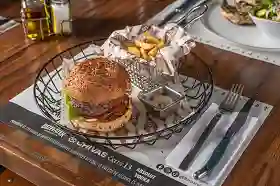 Primiti Burger