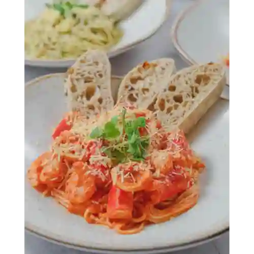 Pasta con mariscos