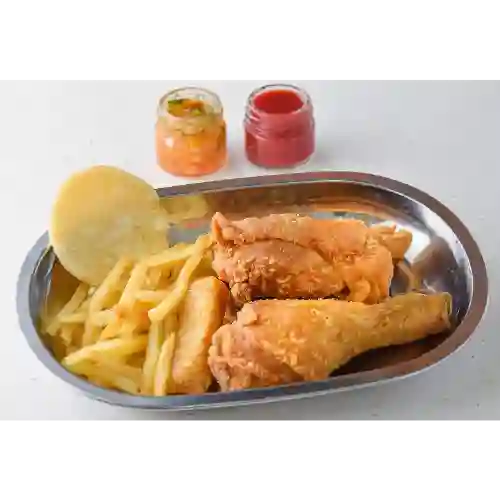 Cuarto de pollo broaster