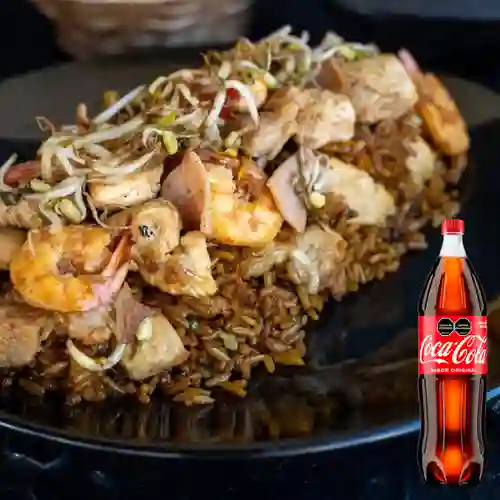 Arroz Oriental Chino Med. 4 Pers. + CocaCola Org 1.5L