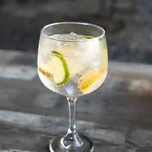 Gin and tonic