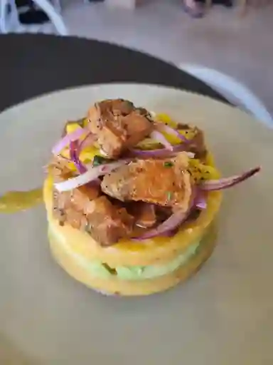 Causa de chicharron