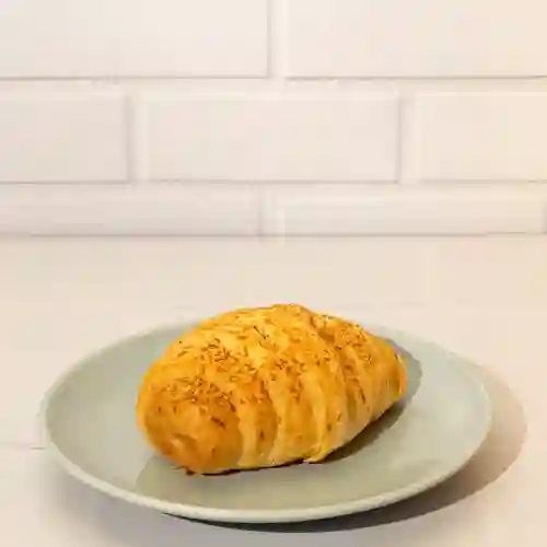 Croissant Triple Queso