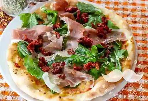 Pizza mediana traviatta