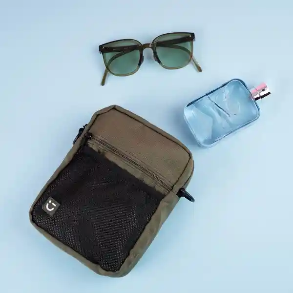 Bolso Crossbody Con Bolsa Frontal de Red Verde Miniso