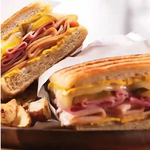 Sándwich mixto (mediano)