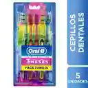 Oral-B Clean Color Collection Cepillos Dentales Suave 5 Unidades