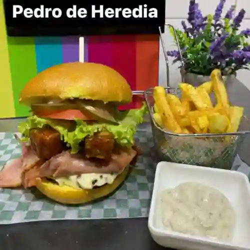 Hamburguesa + Chicharron