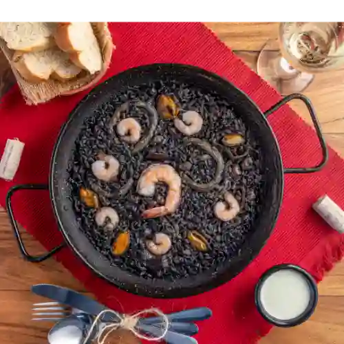 Paella en Tinta de Calamar