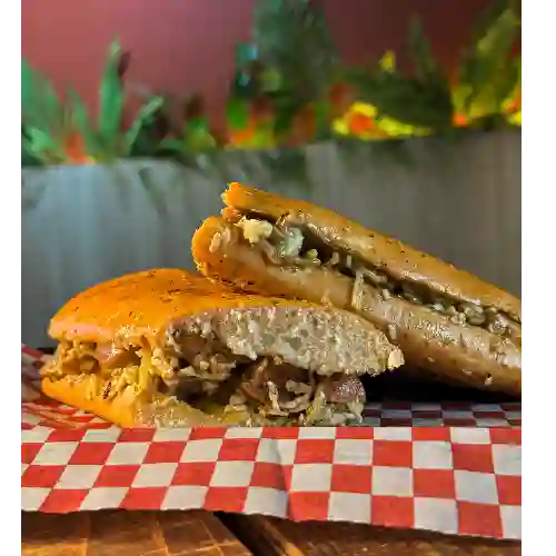 Chuzo Pan de Pollo