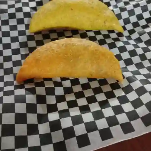 Empanada Arroz/carne