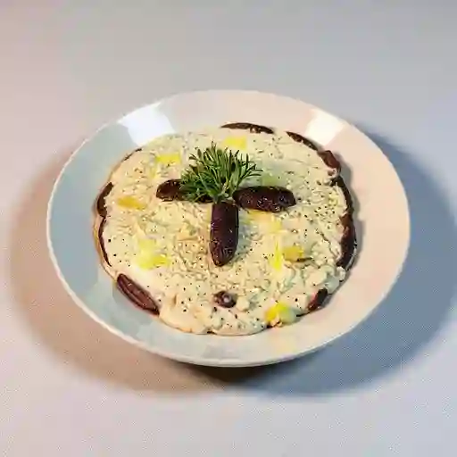 Labneh con Aceitunas Negras
