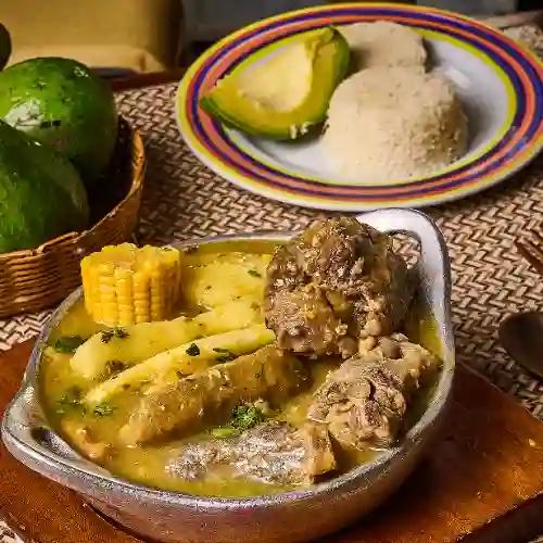 Sancocho de Cola