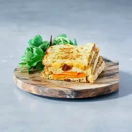 Sándwich Tres Quesos