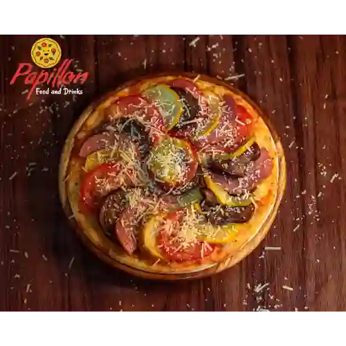 Pizza ​Ratatouille con Pepperoni