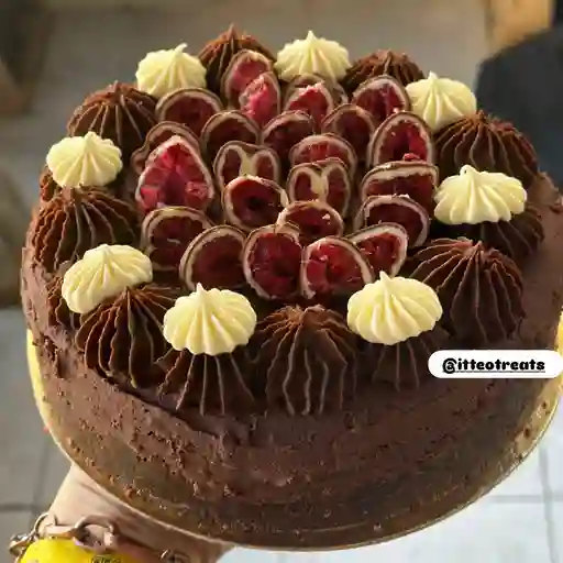 Porción de torta premium de franui