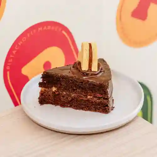Porción Torta Chocoalfajor
