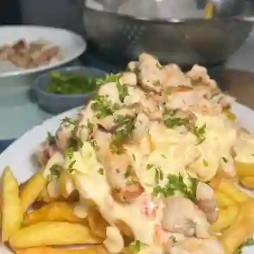 Papas locas de pollo