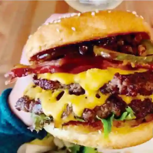 Combo Hamburguesa Doble Lover