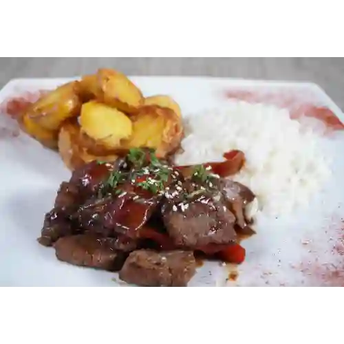 Lomo Saltado a la Peruana