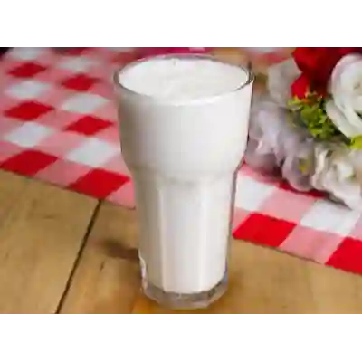 Jugo Natural de Guanabana en Leche