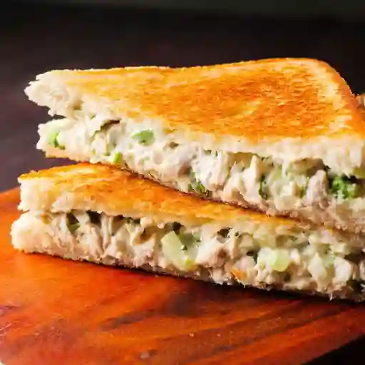 Sándwich de pollo