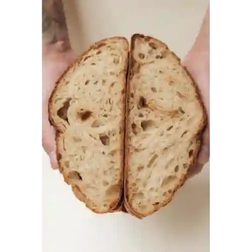 Sourdough de Ajo Negro