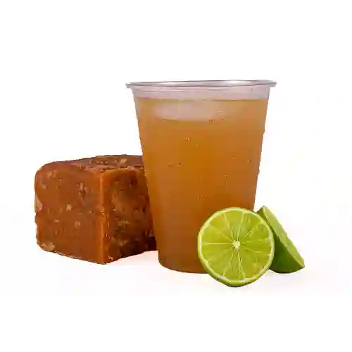Agua Panela Limón Grande 16 Onz