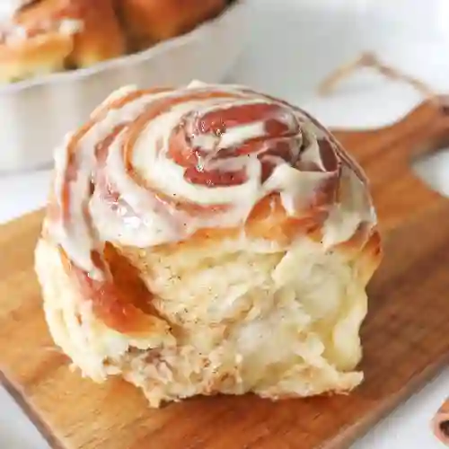 Rollos de Cenala (cinnamon Rolls)