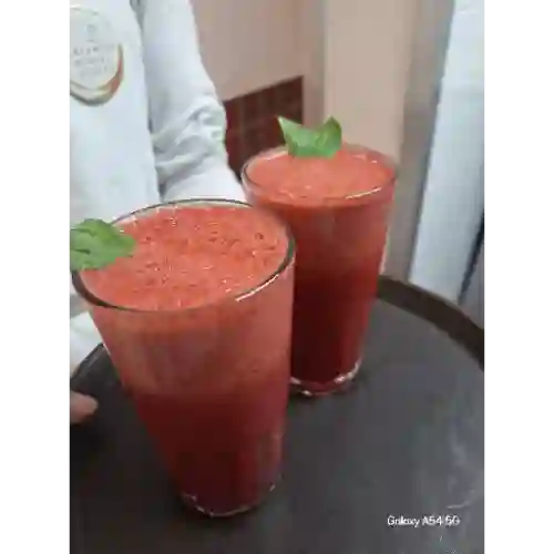 Jugo de Mora y Albahqca