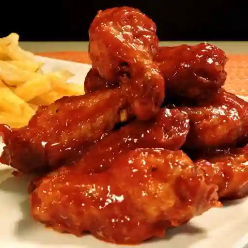 Combo 18 alitas + papas + gaseosa