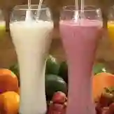 Jugos Naturales en Leche