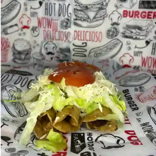 Tacos dorados al pastor