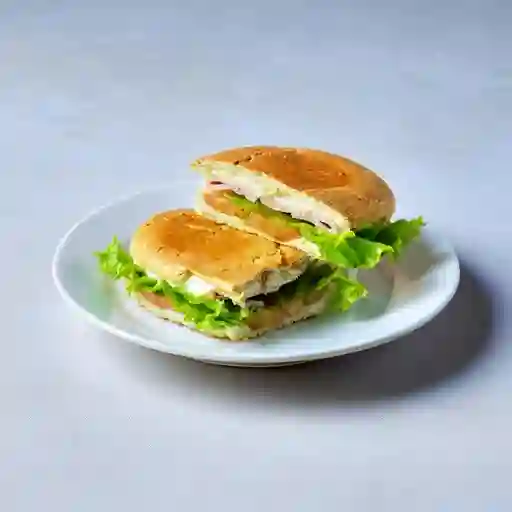 Sándwich de Res Desmechado