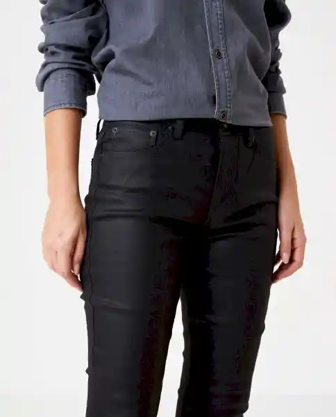 Chevignon Jean High Rise Resi Negro Talla 4 Sku 1111128546758