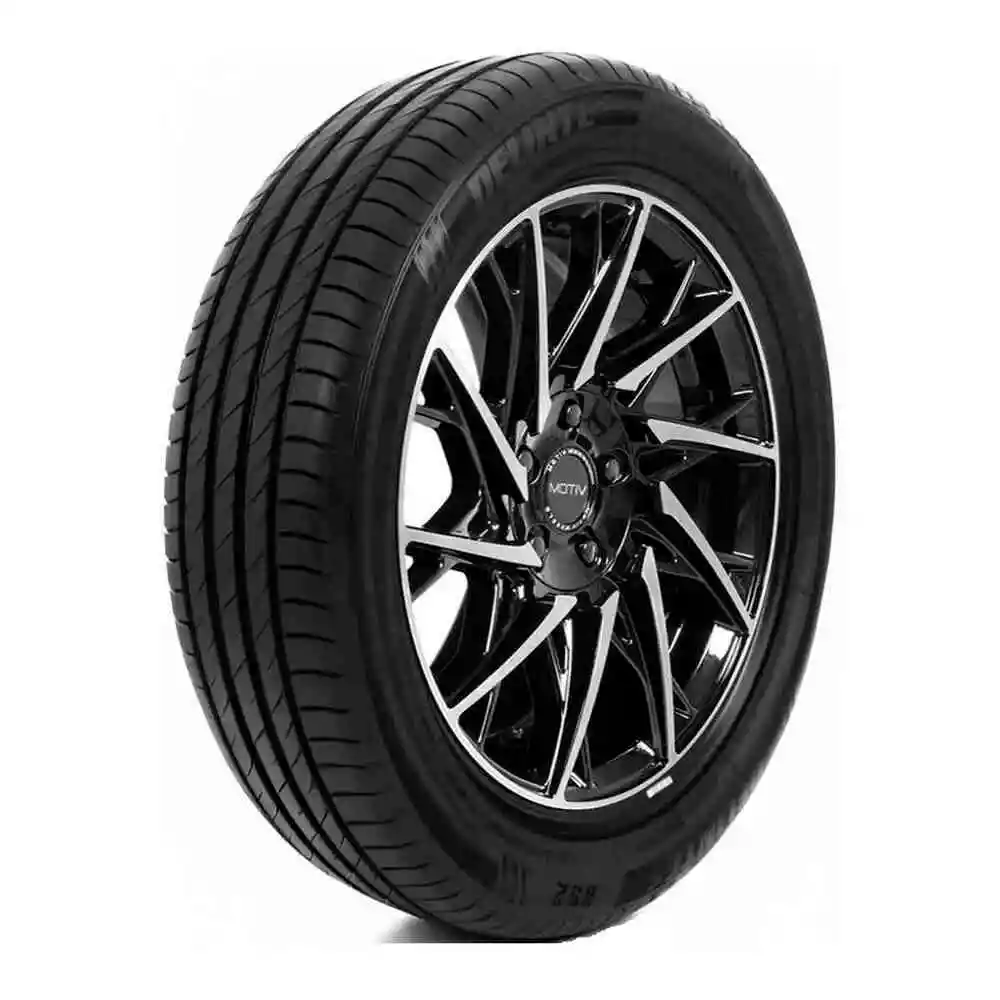 Llanta 225/50 Zr17 98/xlw Ds2 Aplus 304022517008