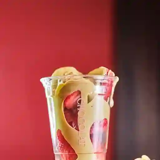 Fresas con Chocolate De Pistacho